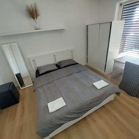 Rose Valley, Modern Studios & Apartments Lublaň Exteriér fotografie